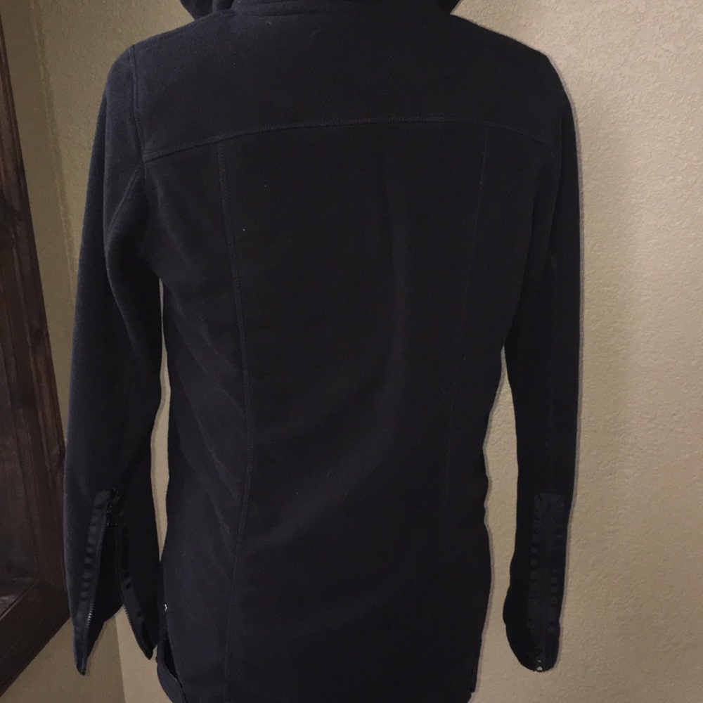 LULULEMON JACKET - Picture 4 of 8